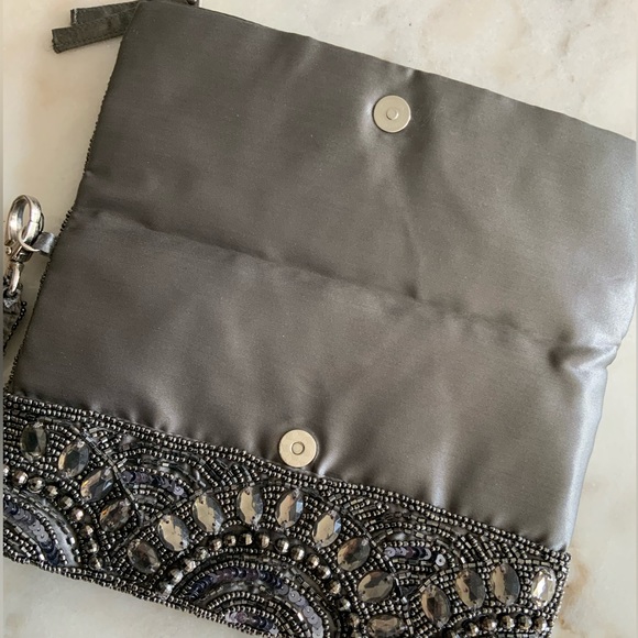 Gorgeous Beaded Bag - Picture 6 of 12